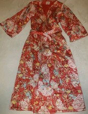 Vanity Fair Floral Quilted Robe Small Bright Color Vintage 1960's - 1970's