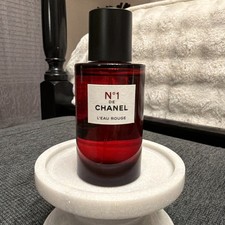 N°1 de Chanel L'Eau Rouge Chanel perfume - a fragrance for women 2022