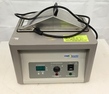 VWR 1225 Heated Water Bath (USED)