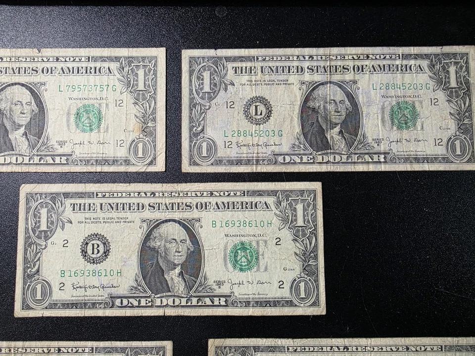 5pcs 1963 One Dollar $1 Notes Circulated Lot #BK757 - Image 3 of 4