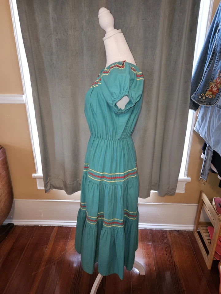 20世纪50年代复古庭院连衣裙 — 第 2/4 张图片