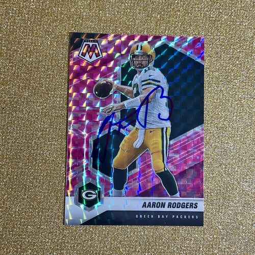 Mosaico 2021 Aaron Rodgers autógrafo en tarjeta firmado a mano IP rosa camuflaje Prizm #79 - Imagen 2 de 3