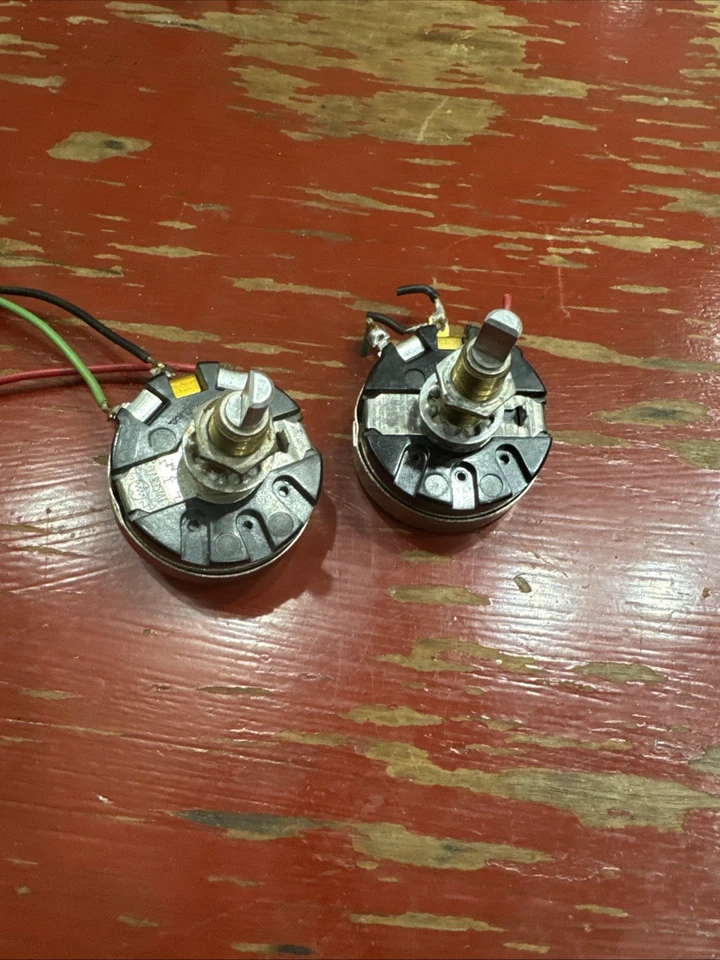 Potenciómetro Clarostat 140-6507 1965 vintage lote de 2 ollas (80C14-3) Foto 2 de 4