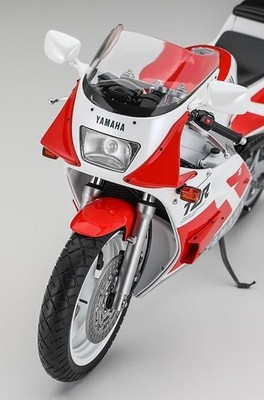 Hasegawa 1/12 Yamaha TZR250 (3MA) 1989 Plastic Model Kit BK17