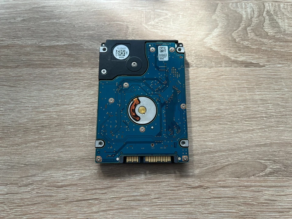 1TB Festplatte HDD 2,5 Zoll mit Windows 11 Pro 25H2 für Notebook Laptop und PC - Bild 3 von 3