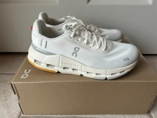 NWOB Woman's On Cloudnova Form 2, White / Ivory 6 B Medium US