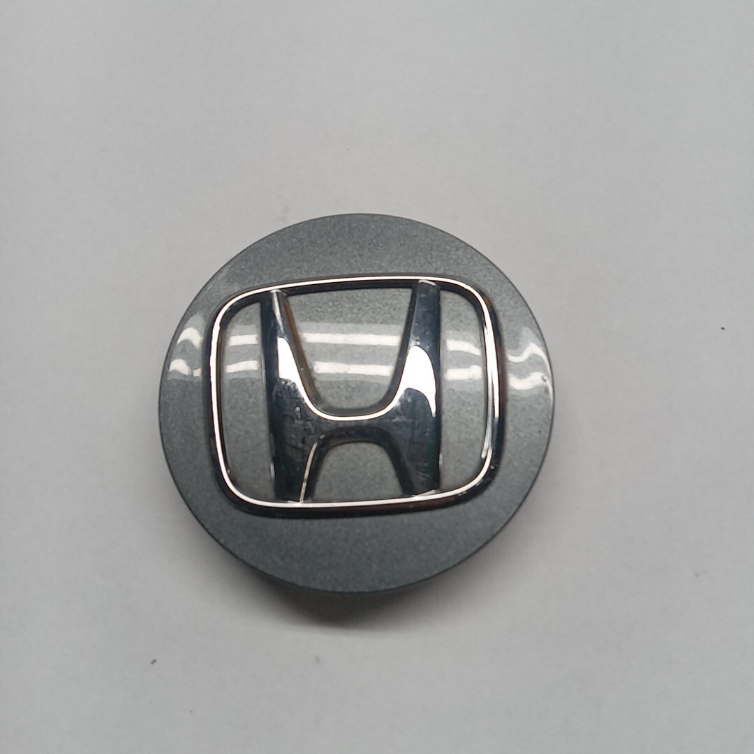 Honda Center Cap Hubcap OEM Honda Accord Civic CRV 44742-TR3 Honda Center Cap Hubcap OEM Honda Accord Civic CRV 44742-TR3