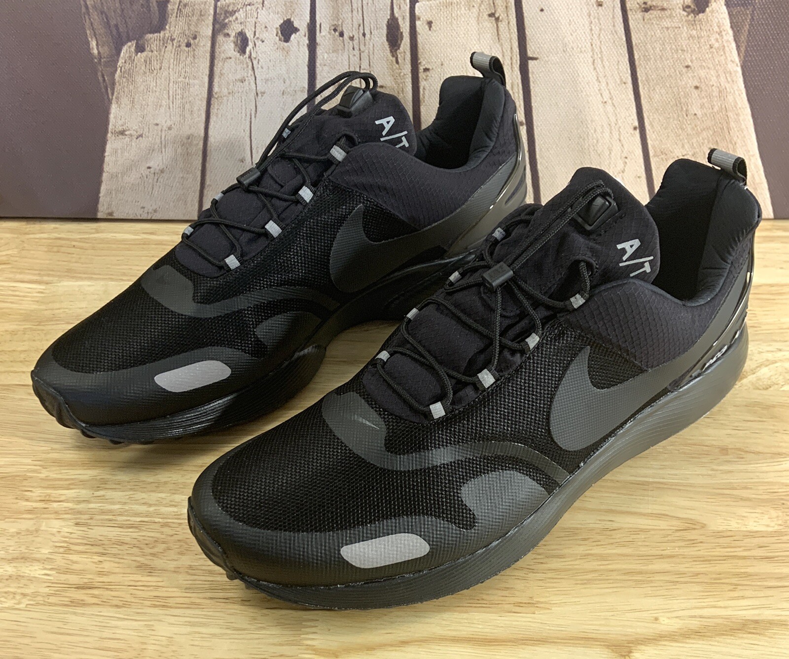 nike air pegasus winter at