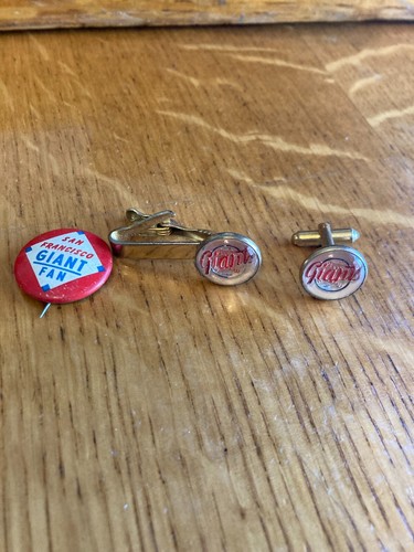 VINTAGE SF GIANTS TIE CLIP AND CUFFLING WITH GUYS POTATO CHIP PIN