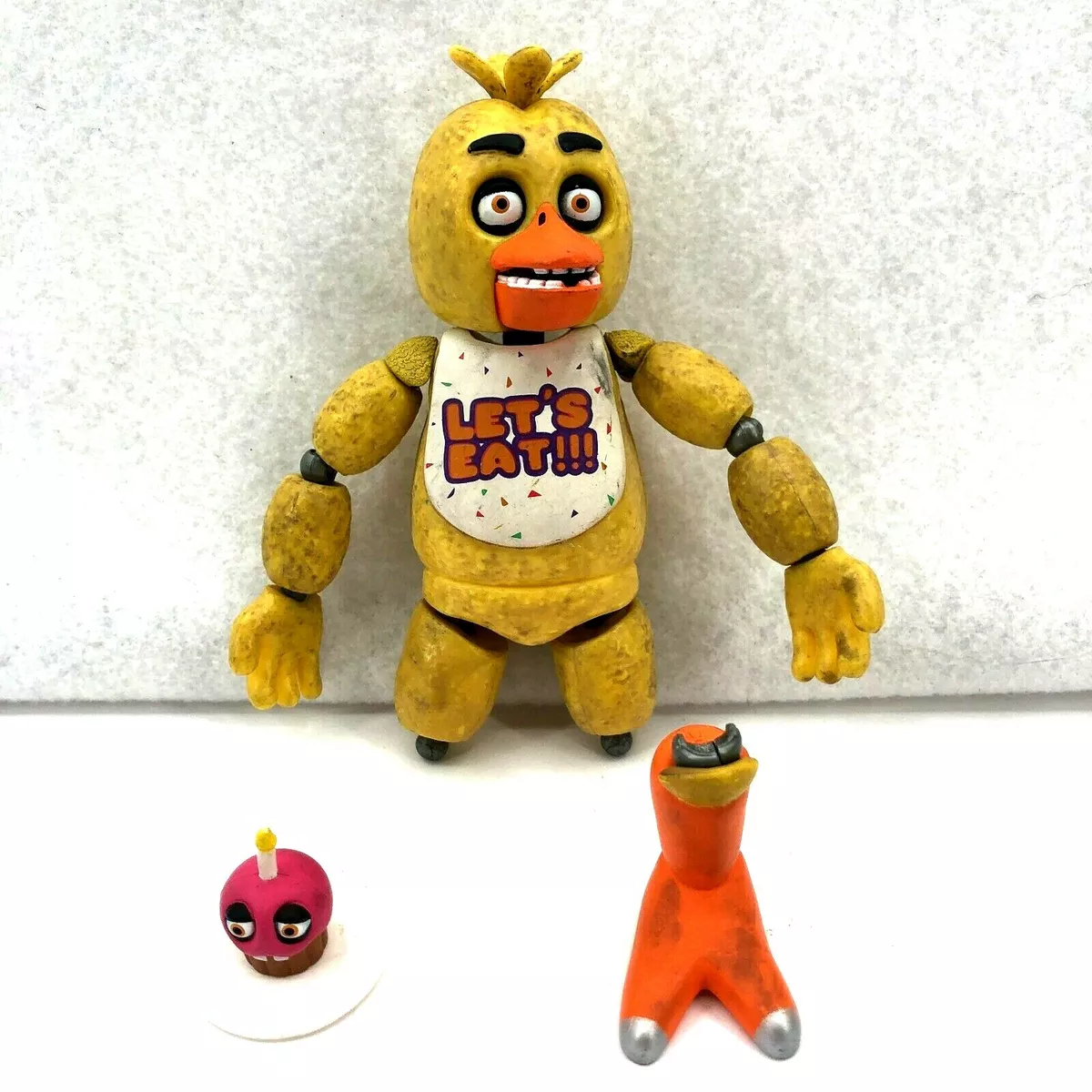 Five Nights at Freddy's - Chica and Cupcake Plush  Freddy plush, Fnaf  chica plush, Five nights at freddy's