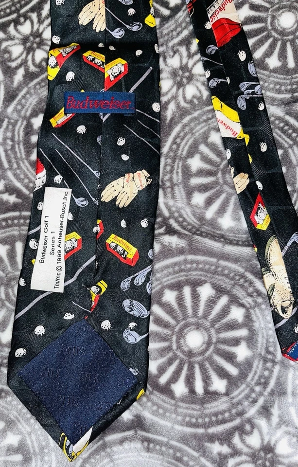 Budweiser 1999 vintage “ Budweiser Golf 1 Series” 100 % seda hecho a mano en China Foto 3 de 3