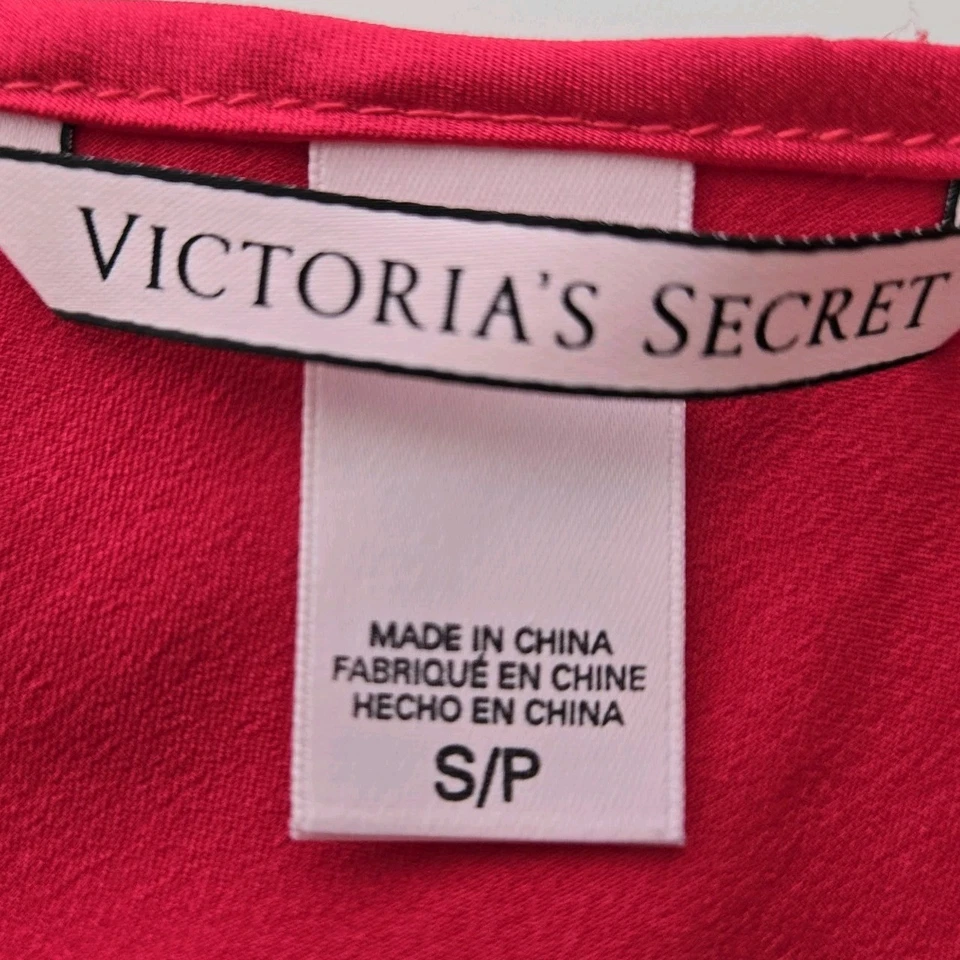 Top camisola Victoria’s Secret rojo satinado y encaje para mujer talla pequeña lencería Foto 4 de 4