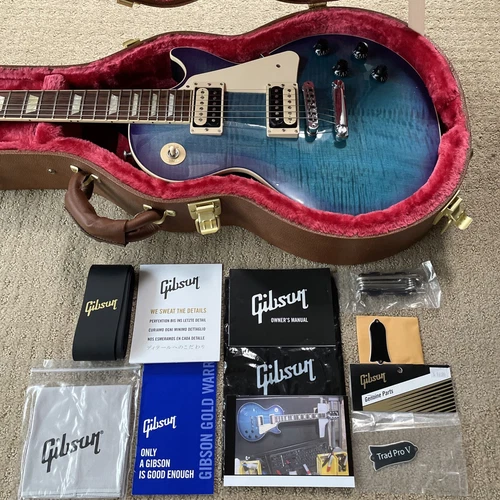 Gibson Traditional Pro V Les Paul - Blueberry Burst with Hardshell Case - Used