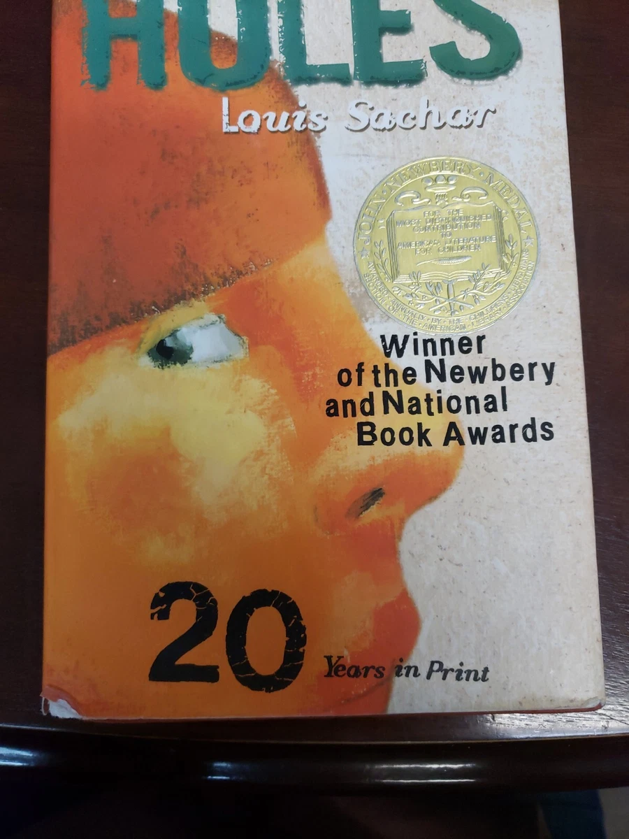 Holes by Louis Sachar (English) Hardcover Book 9780374312640