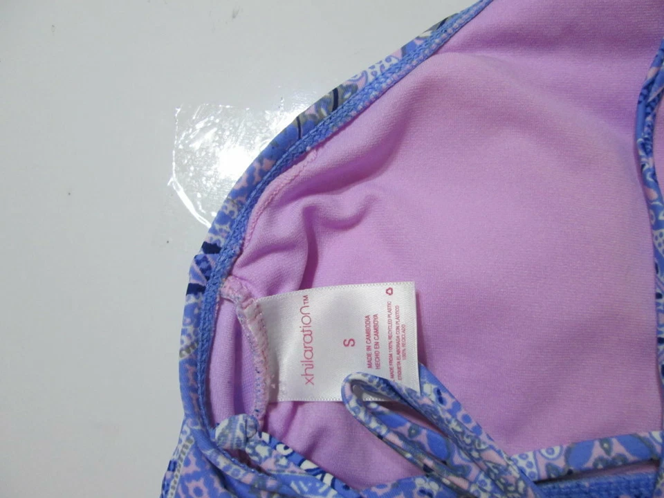 Xhilaration Womens Size S Bikini Top Blue Wireless Lined Halter Paisley Swimwear - Image 4 of 4