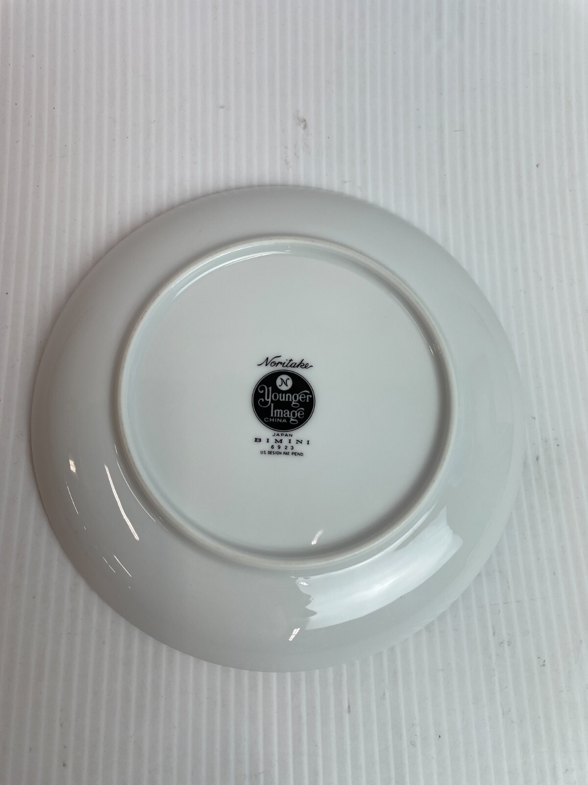 NORITAKE YOUNGER IMAGE BIMINI 6923 MADE IN JAPAN 3 SALAD PLATE 7 5/8