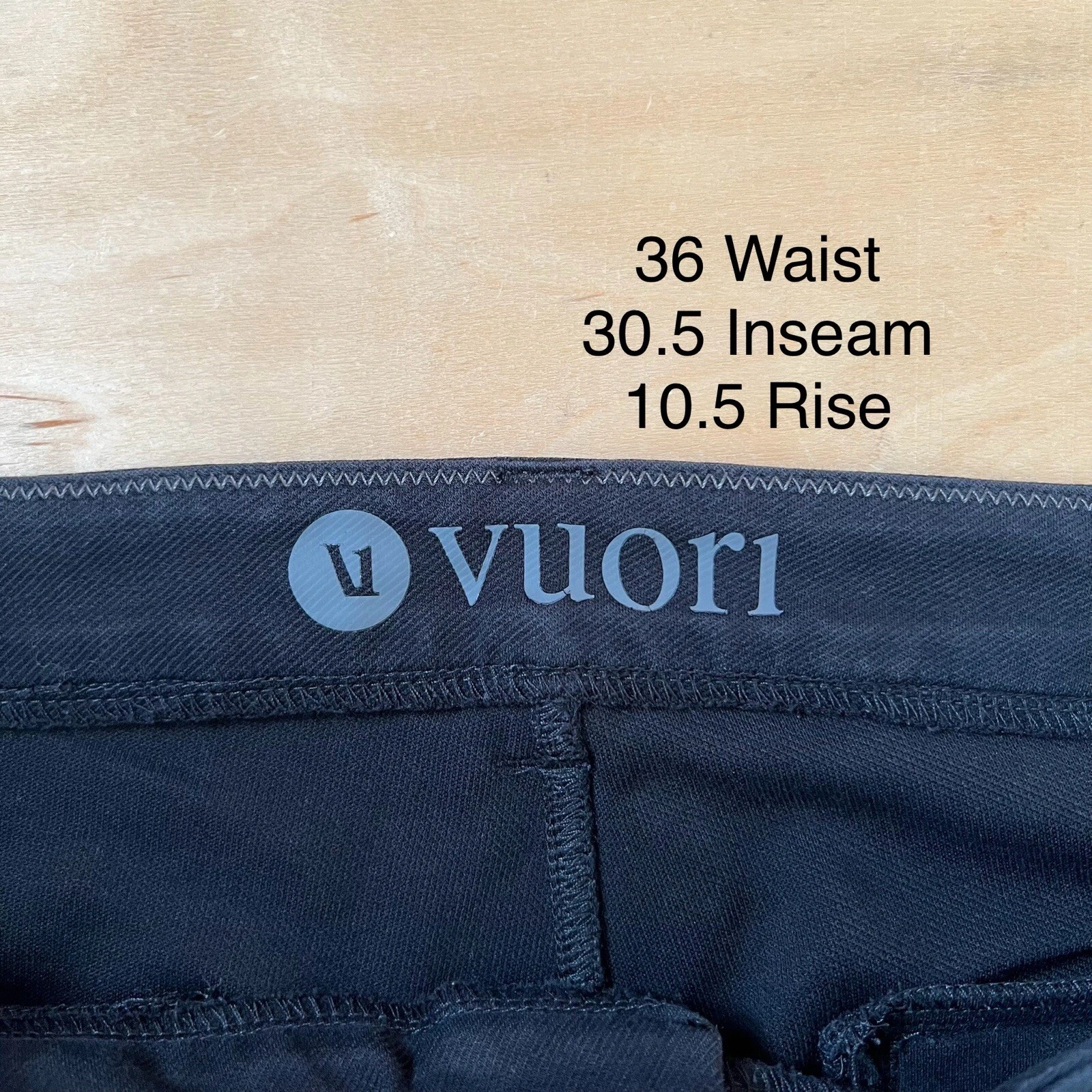 vuori everything lightweight athleisure workwear comfy pants