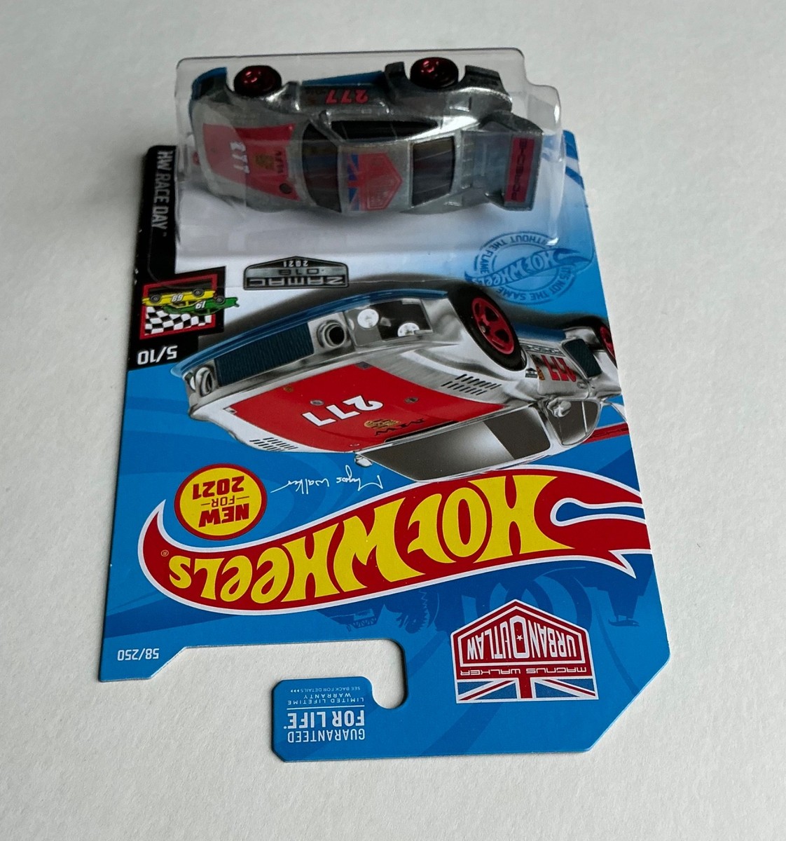 2021 Hot Wheels Walmart Exclusive Porsche 935 ZAMAC - Magnus