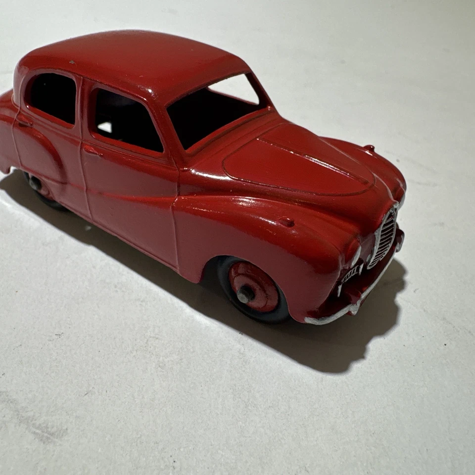 Dinky Toys No.40J Austin Somerset Red Diecast Vintage Model Car - Image 2 of 4