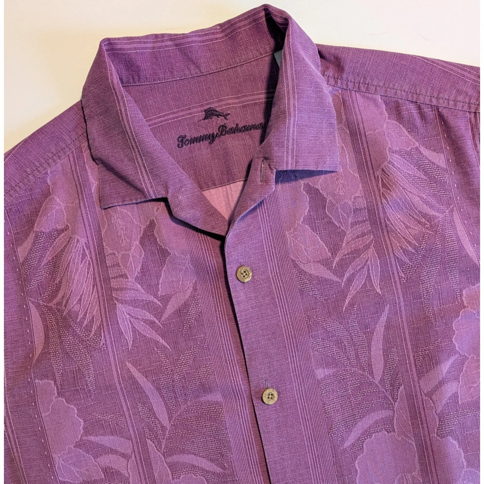 Tommy Bahama Camp Shirt Mens L Purple 100% Silk Tropical Jacquard VERY NICE