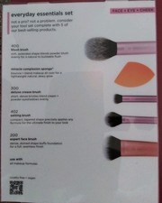 Real Techniques  Everyday Essentials Set Face Eye Cheek New