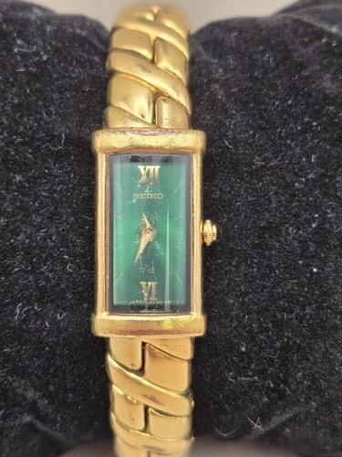 Seiko Tank 18mm Emerald Green Dial Gold Tone Quartz Womens Watch 2E20 7259