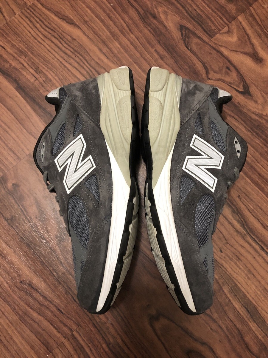 Bodega New Balance 993v3 New Balance 990v3 Dark Grey [M990LB3