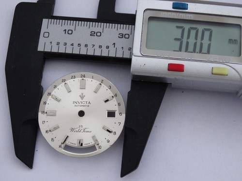 VINTAGE INVICTA AUTOMATIC 25 WORLD TIME 