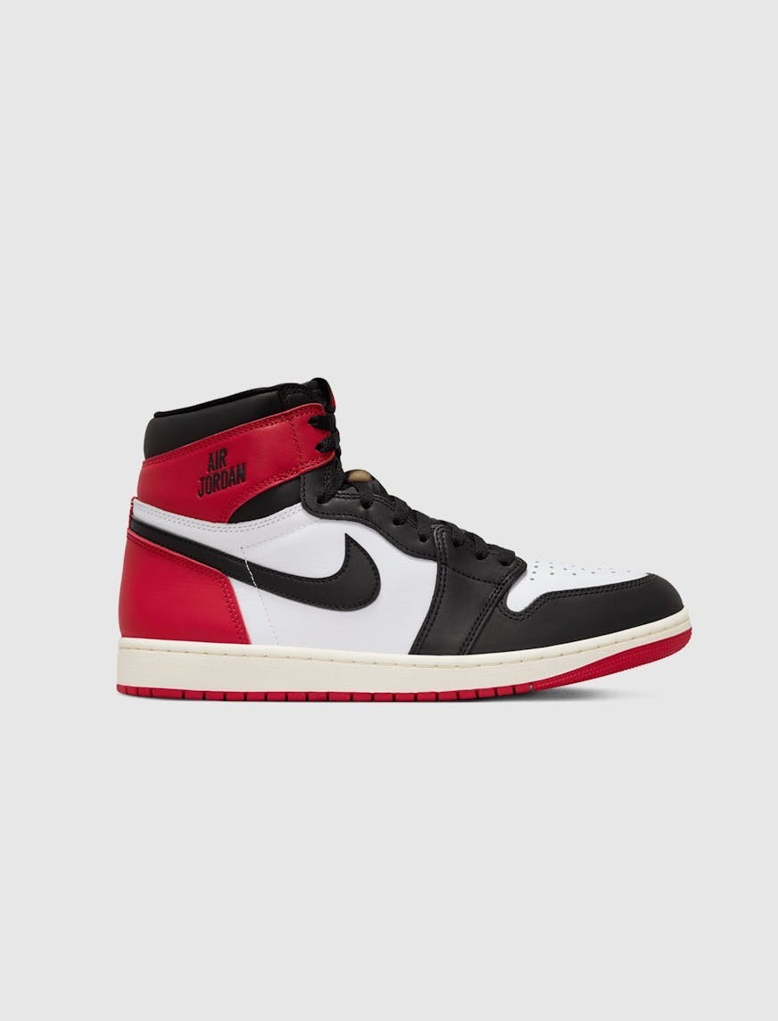 【新品 未使用】JORDAN 1 HIGH OG "Black Toe★ Air Jordan 1 Retro High OG 'Black Toe Reimagined' DZ5485-106