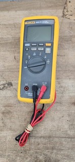 FLUKE 3000FC Wireless TRUE RMS MULTIMETER W/ LEADS