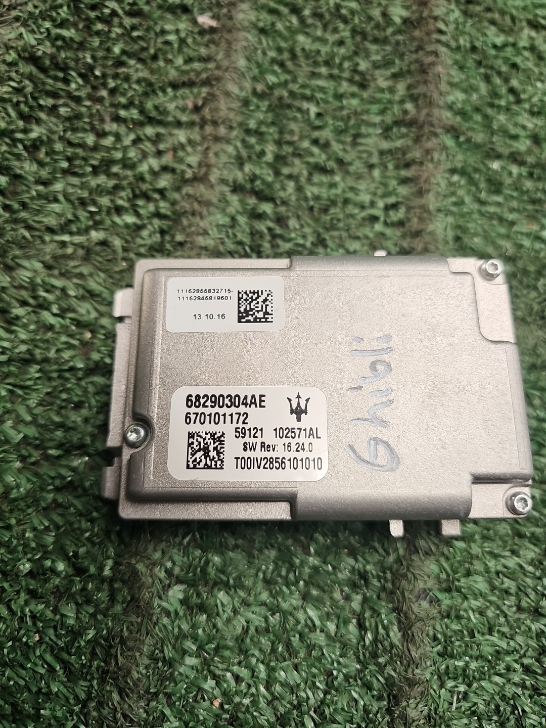 17-20 MASERATI GHIBLI / LEVANTE FRONT DISTANCE CAMERA FORWARD OEM No: 68290304AE