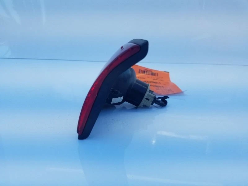 Tapa de luz trasera derecha para pasajero montada para Ford Contour 95-97 OEM Foto 3 de 4