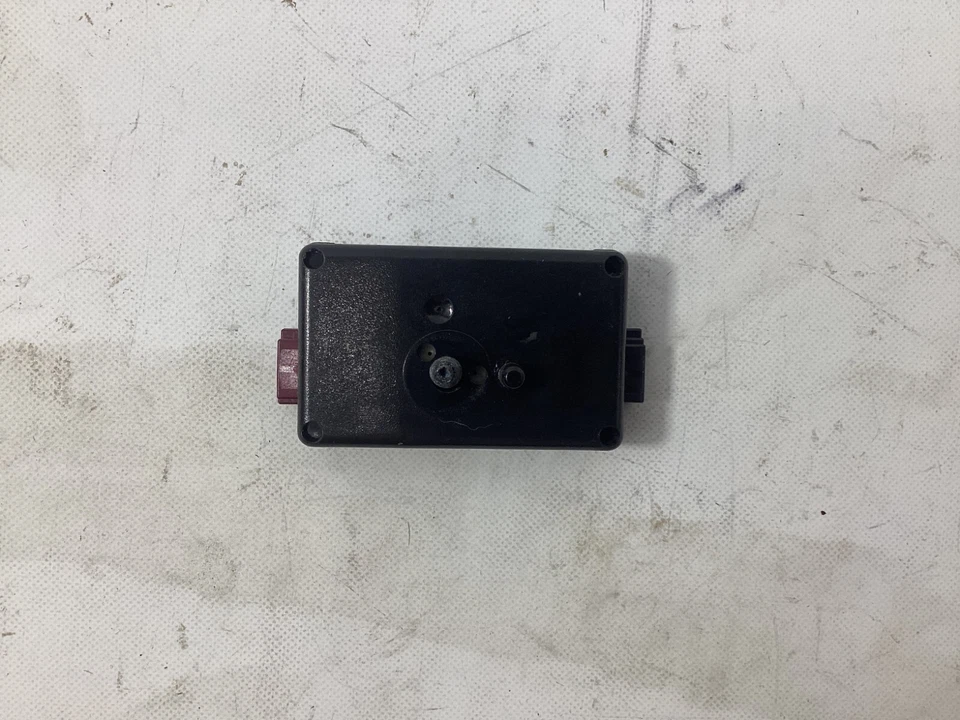 BMW M4 328I 2014-2016 AMPLIFICADOR DE ANTENA FILTRO DE SUPRESIÓN MÓDULO DE CONTROL FABRICANTE DE EQUIPOS ORIGINALES. Foto 4 de 4