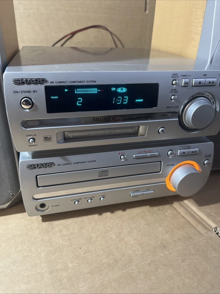 Sharp MD-MX10 MD COMPACT COMPONENT SYSTEM + 6 SHARP MD80 Cd Player TESTED - Image 2 of 4