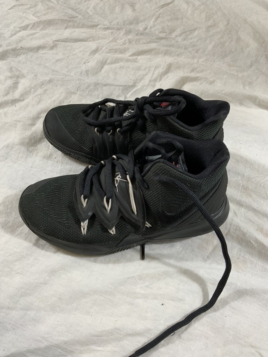 kyrie irving new shoes 2019