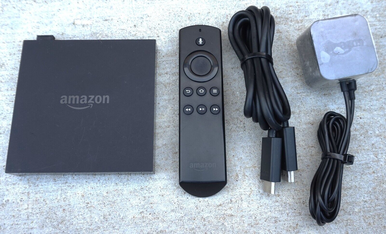 Fire TV (2nd Generation) 4K HD Media Streamer - Model: DV83YW - see  pics