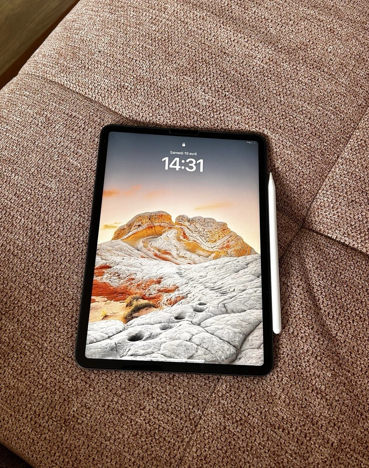 iPad Pro 11 (2021) 3e génération 256 Go - WiFi - argenté, photo 2 sur 5