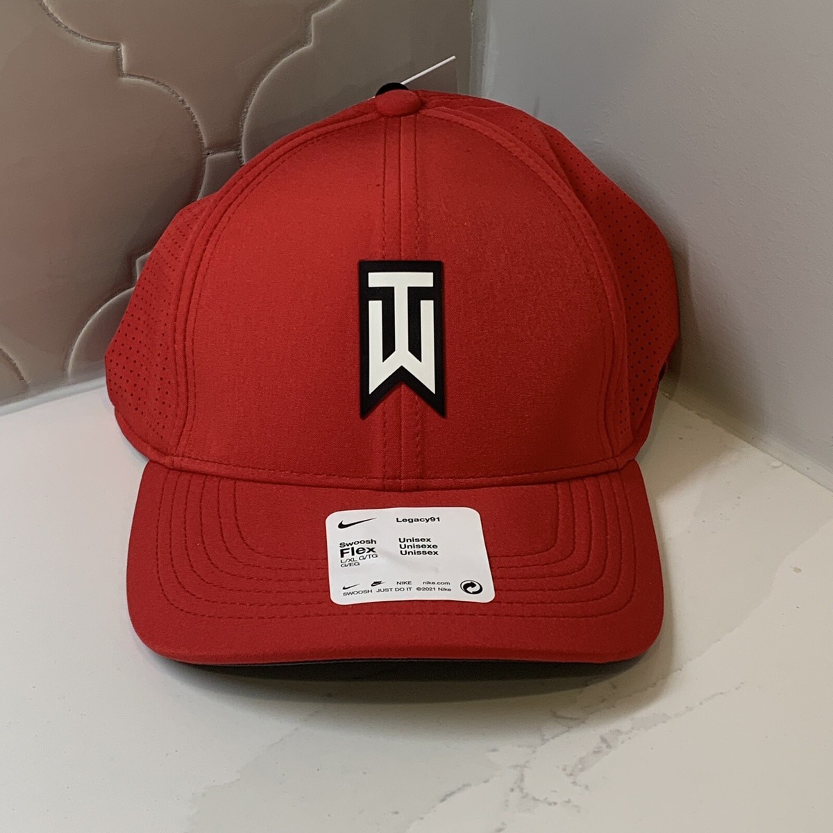 tw cap nike