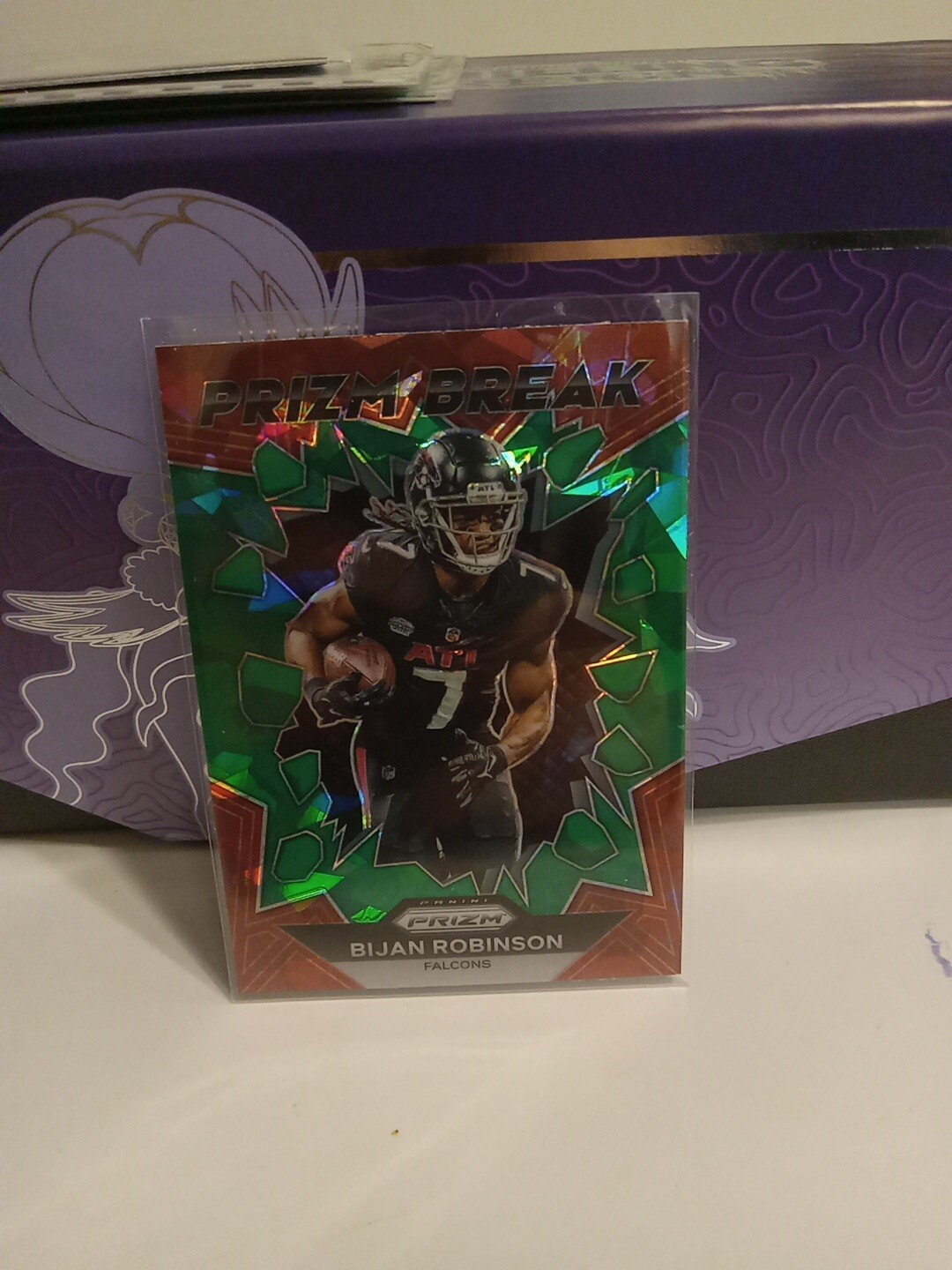 2023 Panini Prizm: Prizm Break Prizms Green Ice #PB-8 Bijan Robinson RC