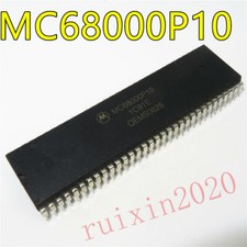 1PCS MC68000P10 Motorola 68000 VINTAGE MPU DIP64 #98/7