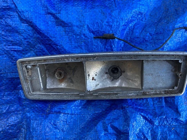 FIAT 124 SPIDER ALTISSIMO TAIL LAMP HOUSING 1966 1967 1968 1969 RARE - Imagen 2 de 3