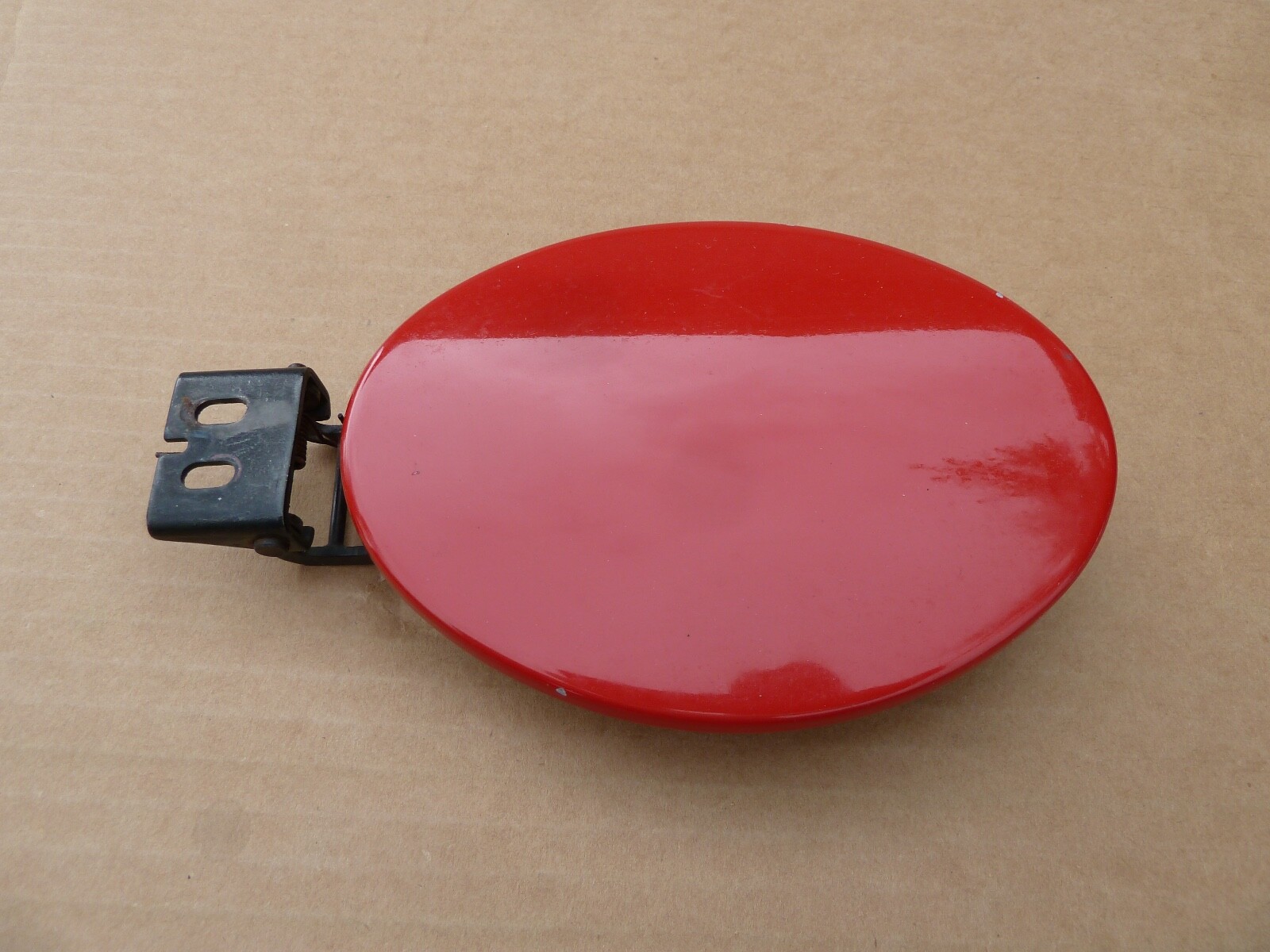 Ferrari 355 348 Fuel Gas Tank Filler Neck Red Door lid Hinge Open Mechanism F355