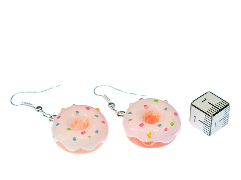 Ciambella Multicolore Orecchini Perle Pendenti Smalto Spruzza Fast Food USA 23mm - Immagine 3 di 4