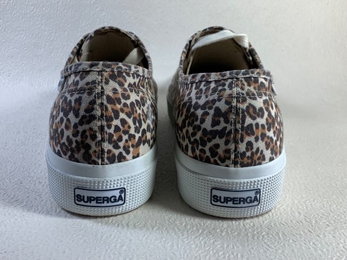 Zapatillas deportivas SuperGA azules de caña baja con estampado de animales forma plana de lona Reino Unido 8 UE 42 con caja - Imagen 13 de 17