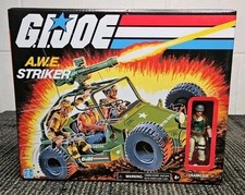 Hasbro F0136 G.I. Joe Retro Collection - A.W.E. Striker with Crankcase