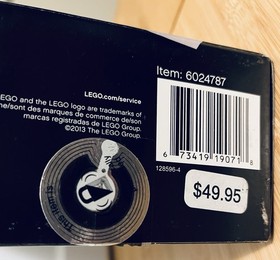 LEGO Architecture United Nations Headquarters #21018 Box Open - BRICKS SEALED