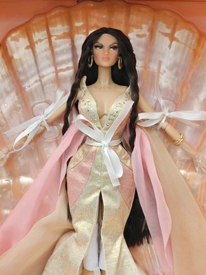 JHD The Aphrodite: Evening Glow Grace M2407B Doll - Used, Excellent Condition