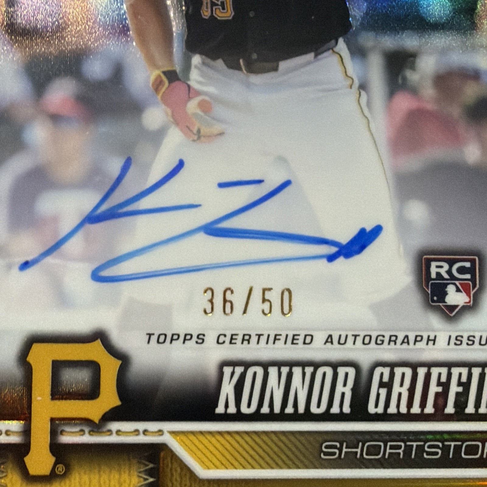2026 Topps Chrome Konnor Griffin RC True Gold Auto /50 Pirates RA-KG view 6