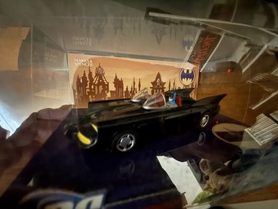 Marks And Spencer Special Edition Batmobile 2005 1:43 die cast