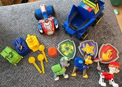 Paw Patrol Rescue Pups Bundle, Vehicles, Characters, Props